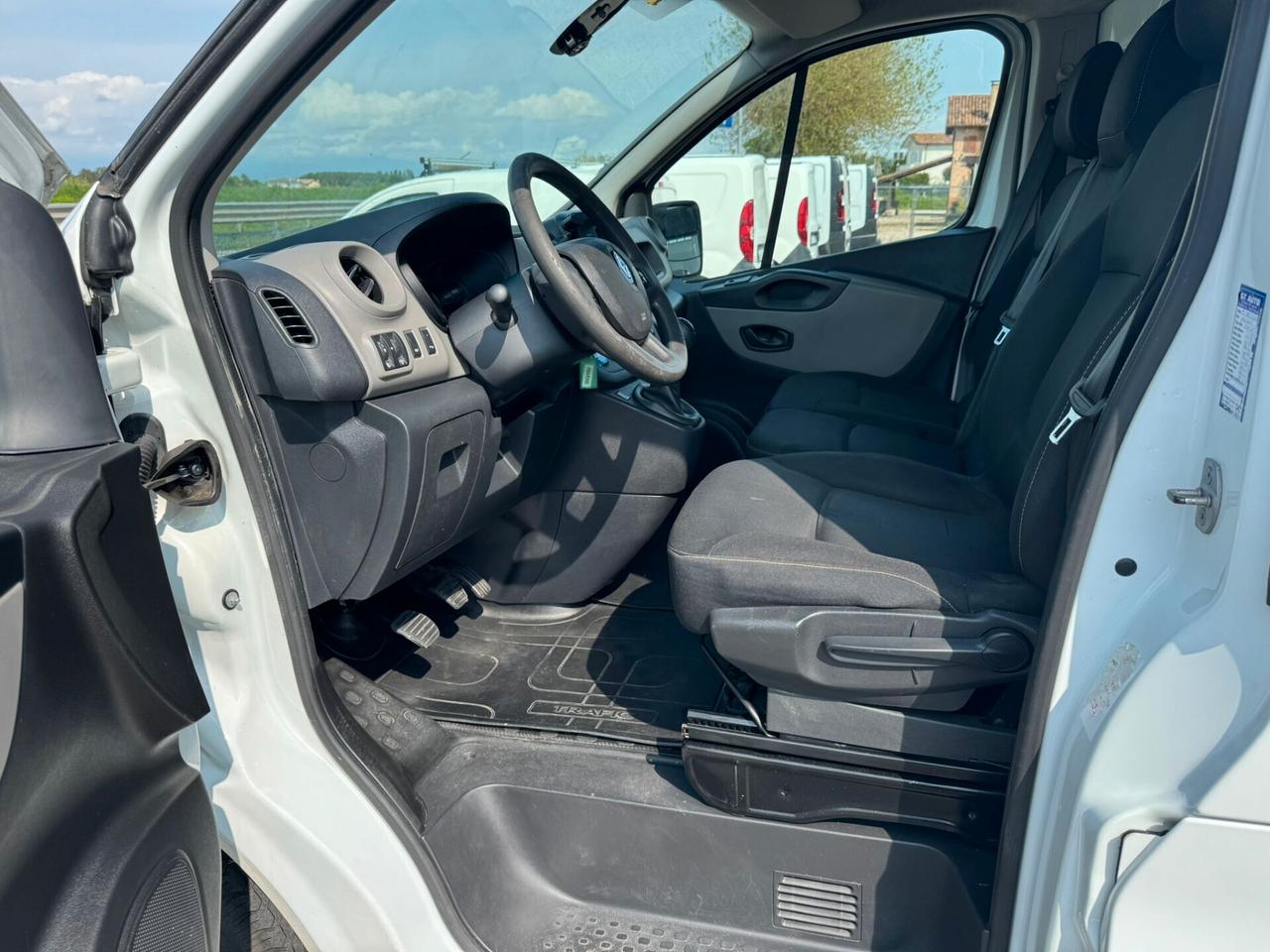 Renault Trafic T27 1.6 dCi 125CV S&S PC-TN IVA COMPRESA