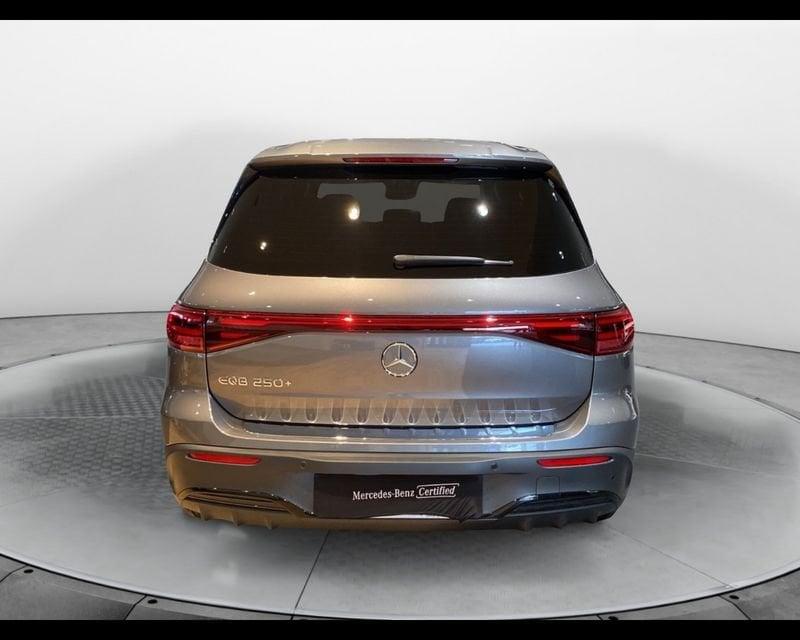 Mercedes-Benz EQB 250+ AMG Line Advanced