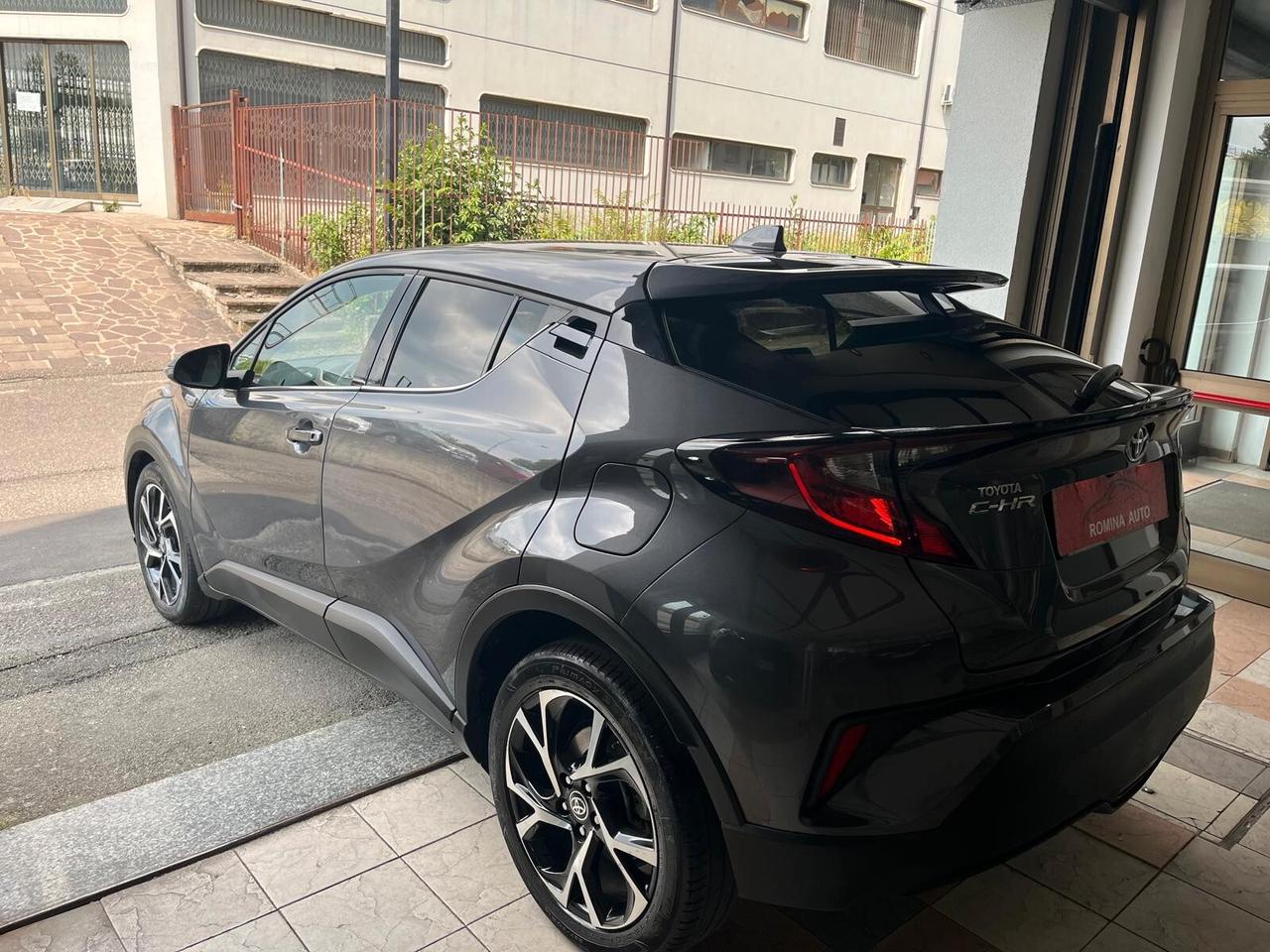 Toyota C-HR 1.8 Hybrid E-CVT Trend ADATTA AI NEOPATENTATI