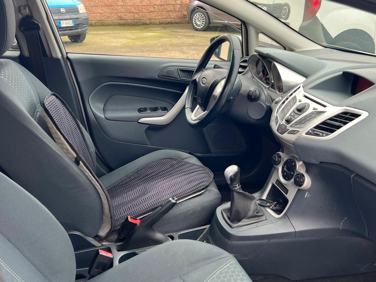 Ford Fiesta 1.2 82 CV 5 porte Titanium