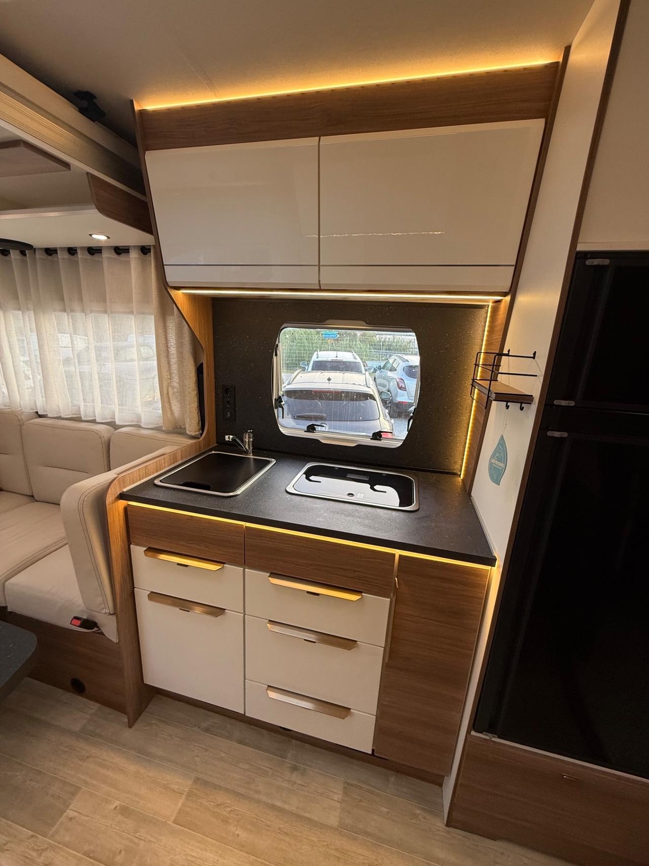 Fiat Ducato 33 2.2 Mjt 140CV PLM-TM Furgone Vetrato