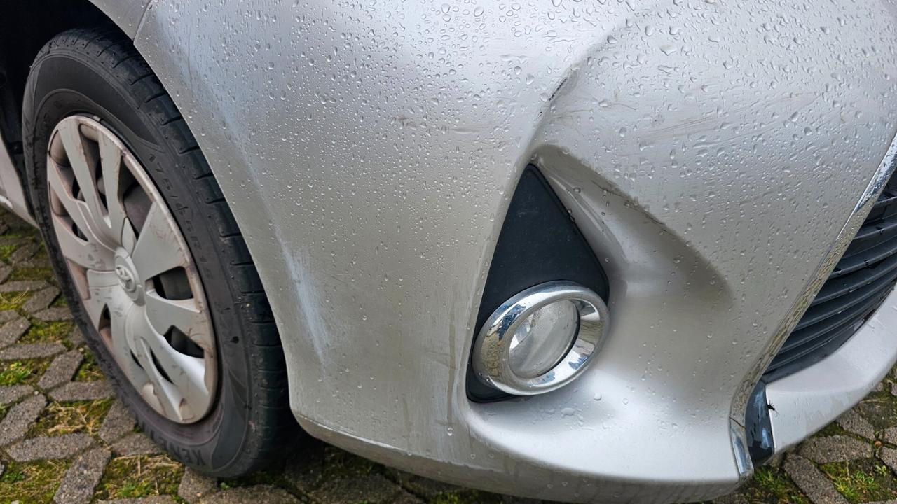 Toyota Yaris 1.0 3 porte Active