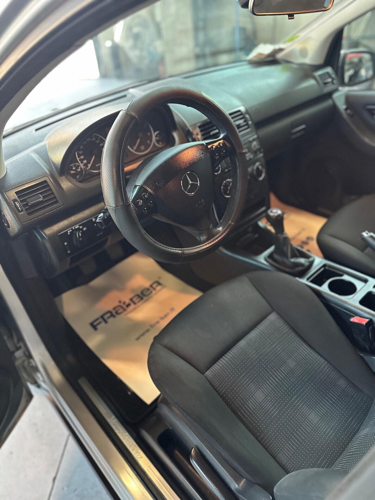 Mercedes-benz A 160 A 160 BlueEFFICIENCY Special Edition