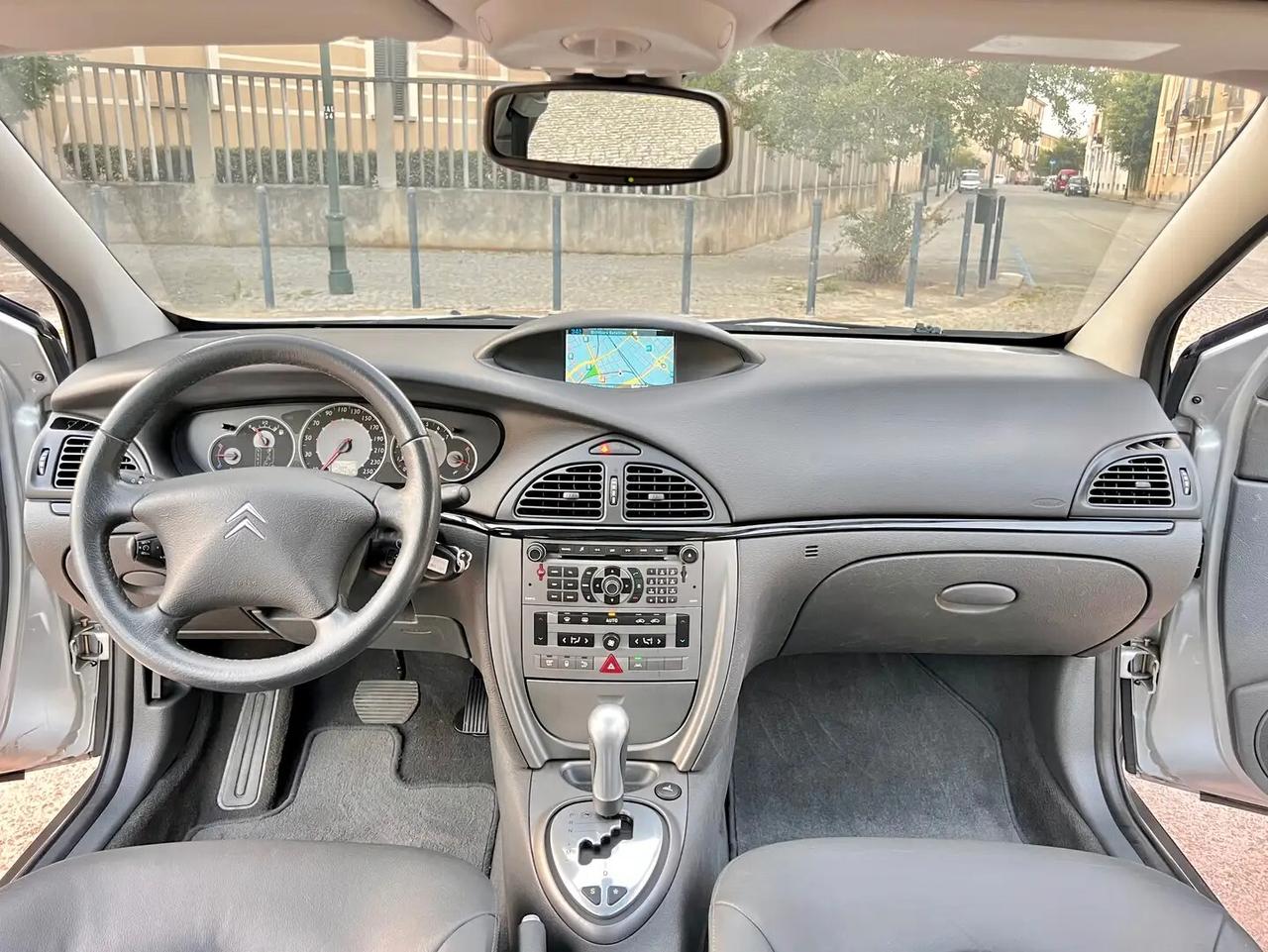 Citroen C5 3.0 V6 24V aut. Executive