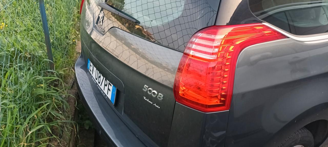 Peugeot 5008 1.6 HDi 115CV Business