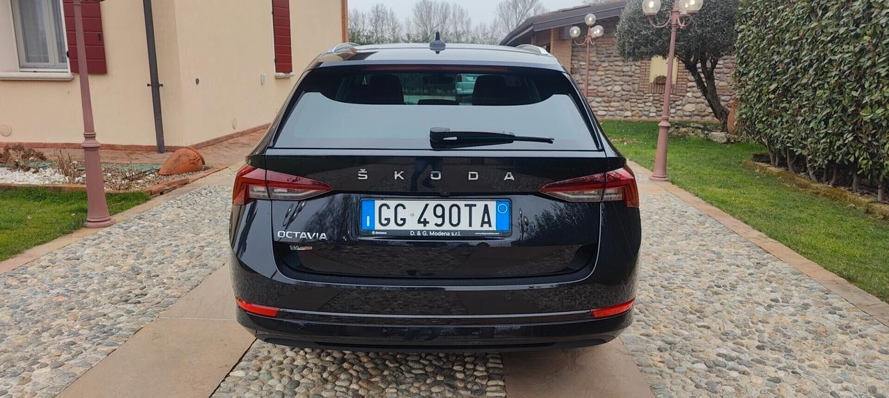 Skoda Octavia 2.0 TDI EVO SCR 150 CV DSG Wagon Style