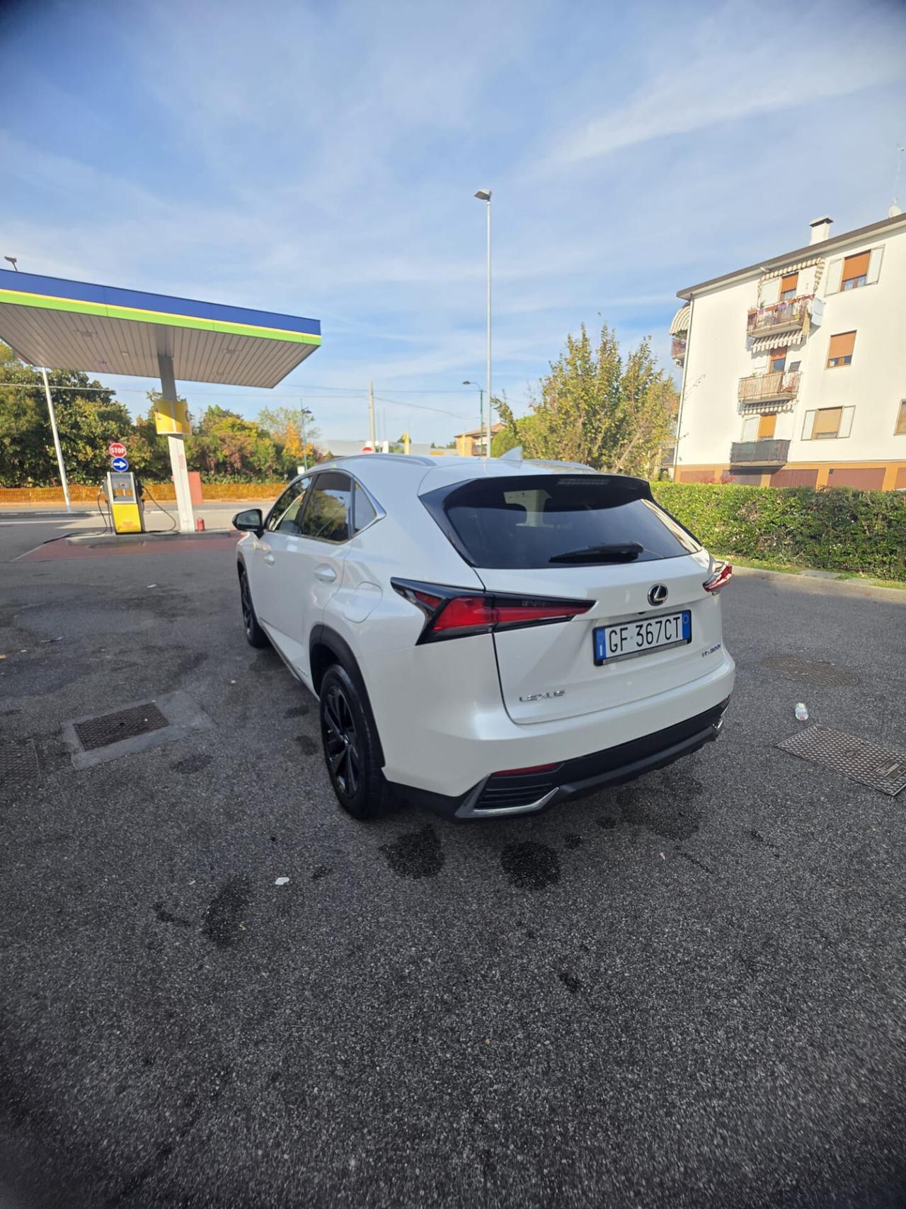 Lexus NX 300h Hybrid 4WD Premium