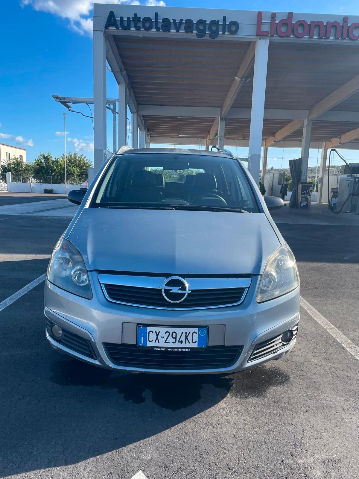 Opel Zafira 1.9 16V CDTI 150CV Cosmo