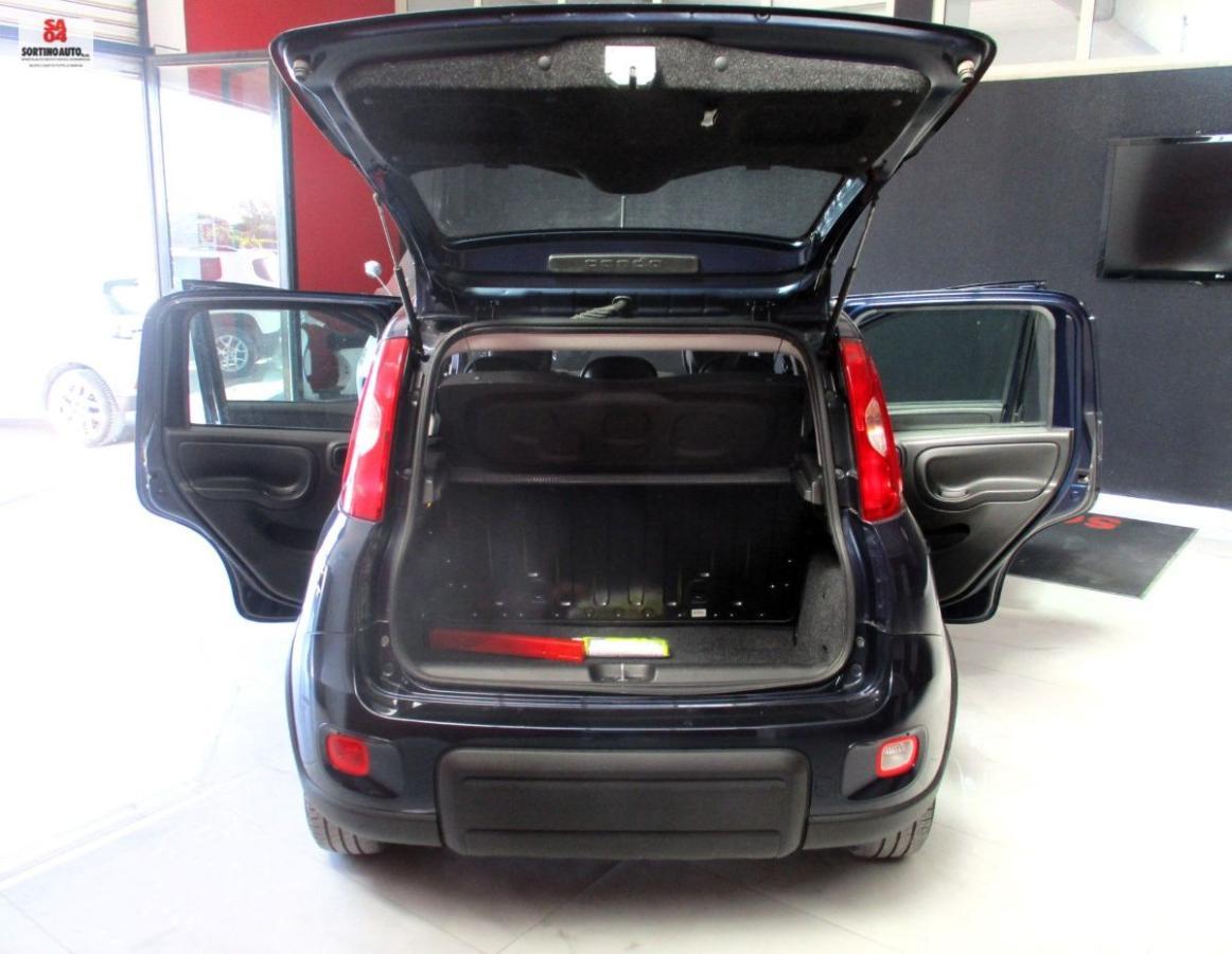 FIAT Panda 1.0 FireFly S&S Hybrid City Life-KM60000