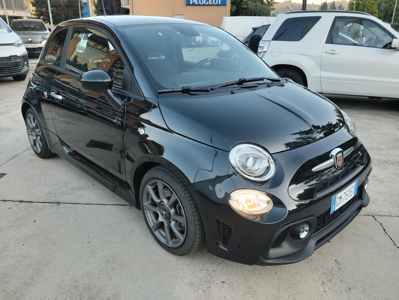 Abarth 595 1.4 Turbo T-Jet 165 CV