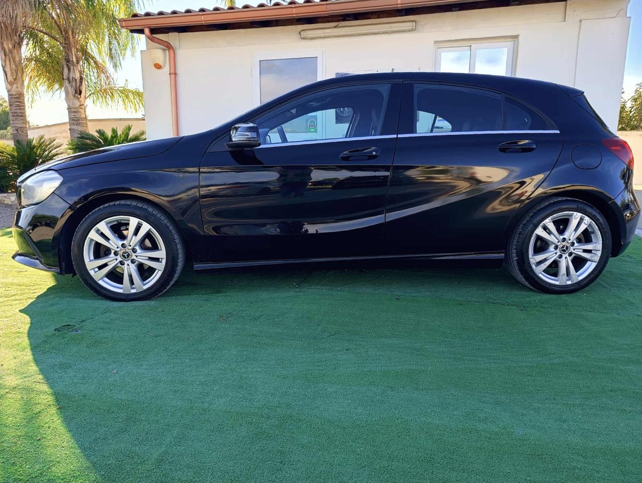 Mercedes-benz A 180 d Automatic Sport - 2017