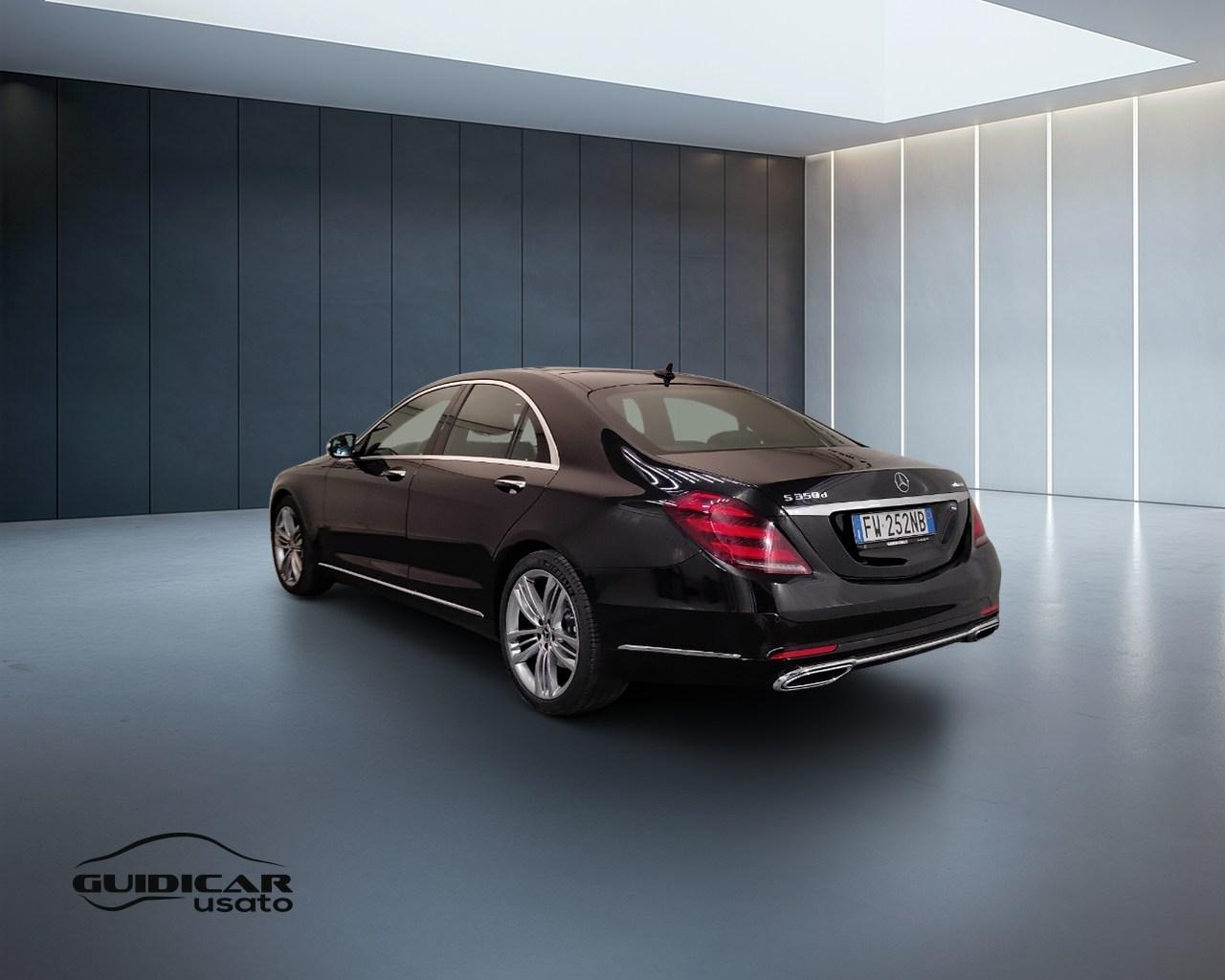 Mercedes-Benz Classe S - W222 2017 - S 350 d Premium Plus 4matic auto