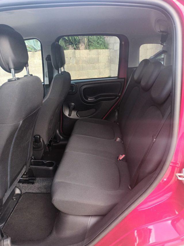 FIAT Panda 1000 HYBRID CROSS 70CV CARPLAY CLIMAUTO ITALIA