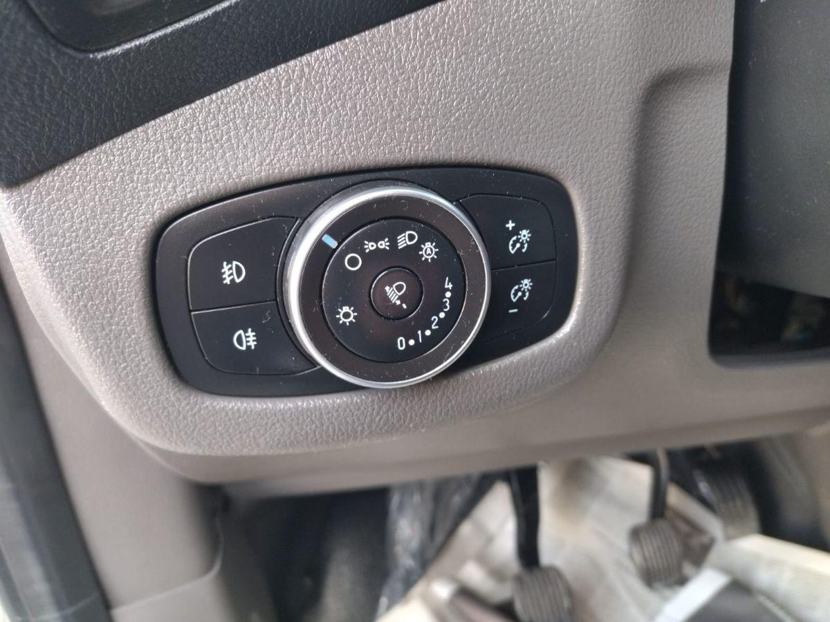 FORD TRANSIT 1.5 ECOBLUE 100CV TREND CONNECT