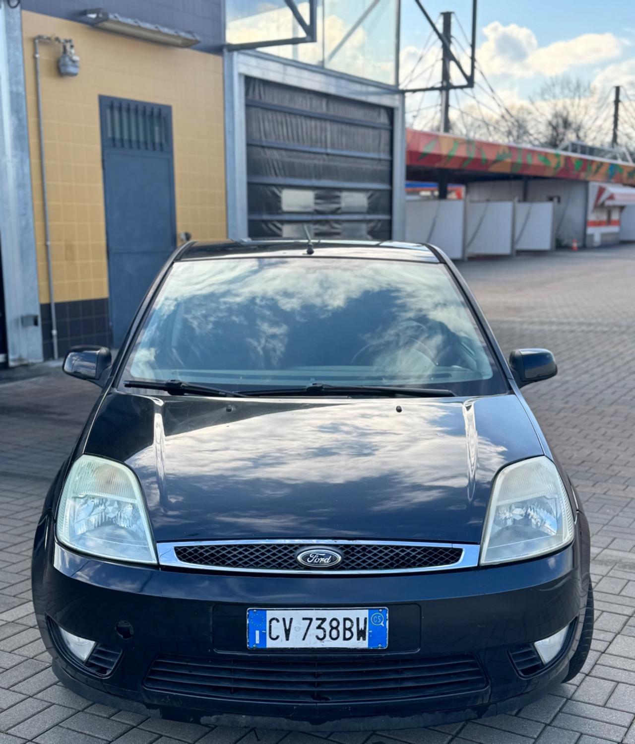 Ford Fiesta 1.2 Neopatentati (Su Appuntamento)