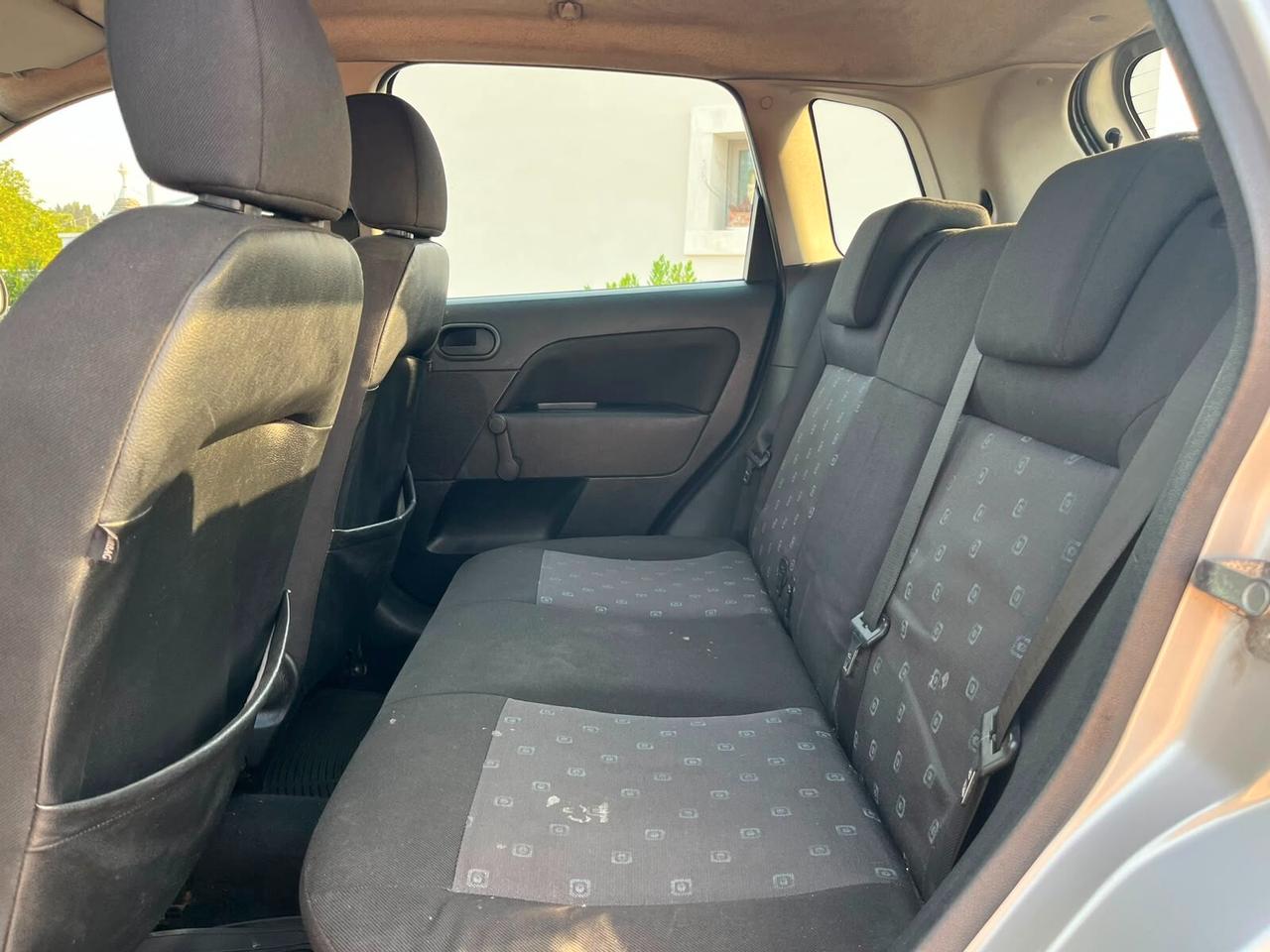Ford Fiesta 1.4 TDCi - IDEALE X NEOPATENTATI - 2005