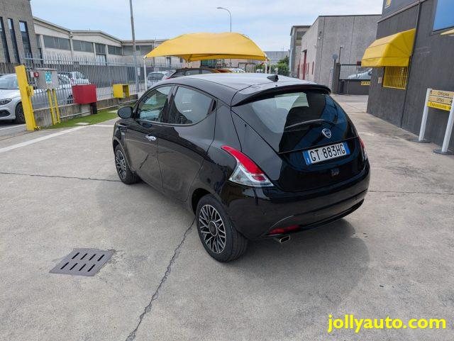 LANCIA Ypsilon 1.0 FireFly 5p S&S Hybrid Platino OK NEOPATENTATI