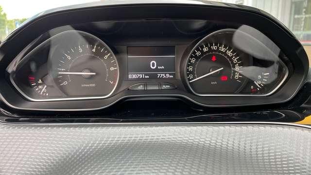 Peugeot 208 5 Porte 1.2 PureTech 82cv Allure S&S neopatent