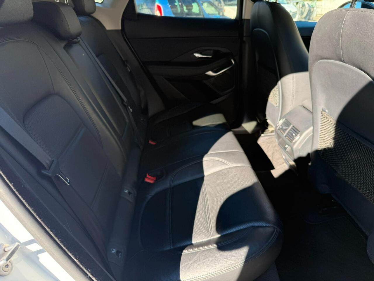 Jaguar E-Pace 2.0D 150 CV AWD aut. HSE