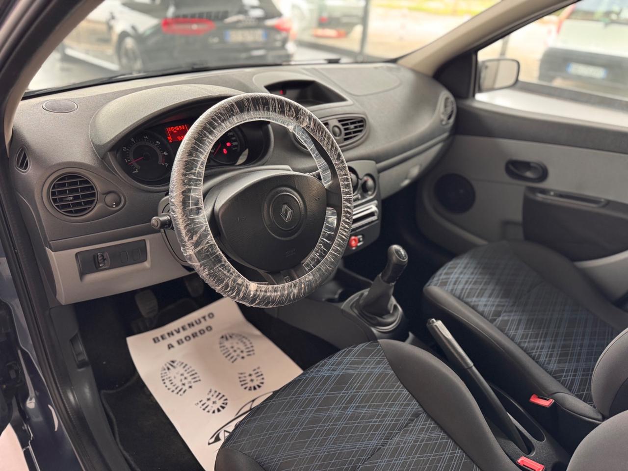 Renault Clio 1.2 16V 5 porte Luxe
