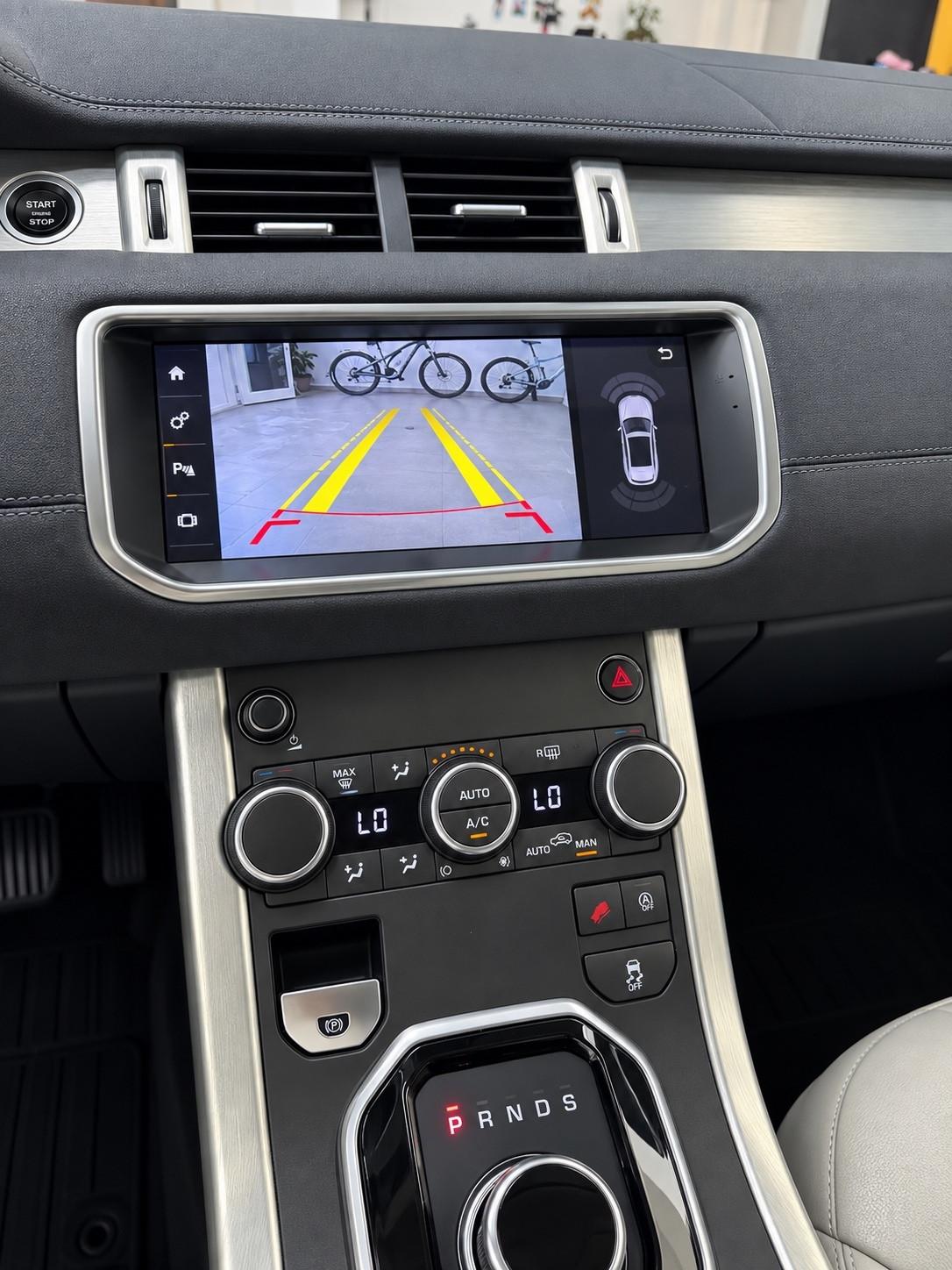 Land Rover Range Evoque 2.0 TD4 180 CV 5p. White e Black Edition