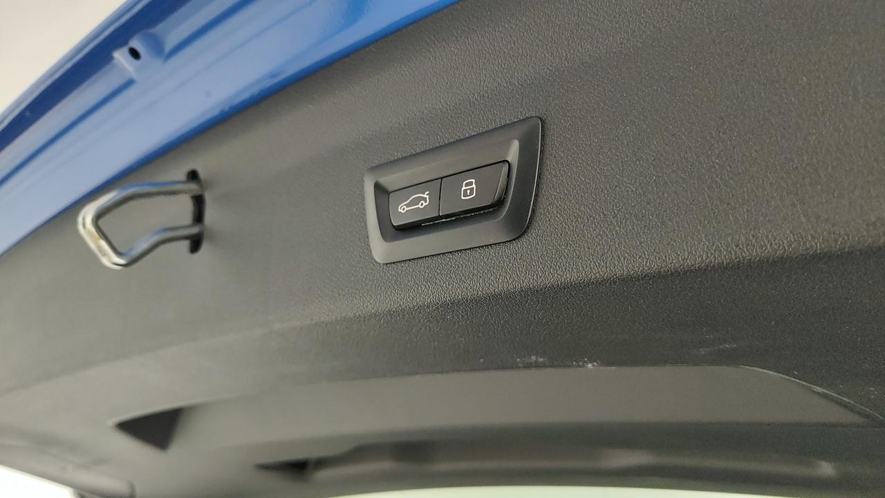 BMW Serie 1 F40 - 118d Msport auto