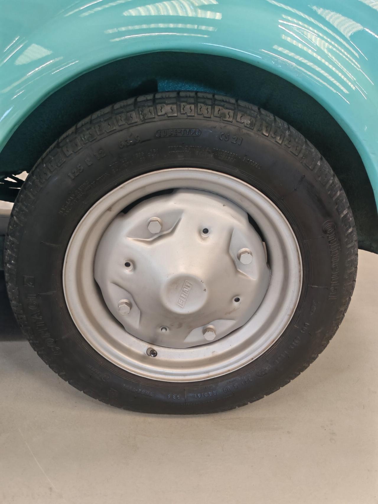 Fiat 500R restaurata