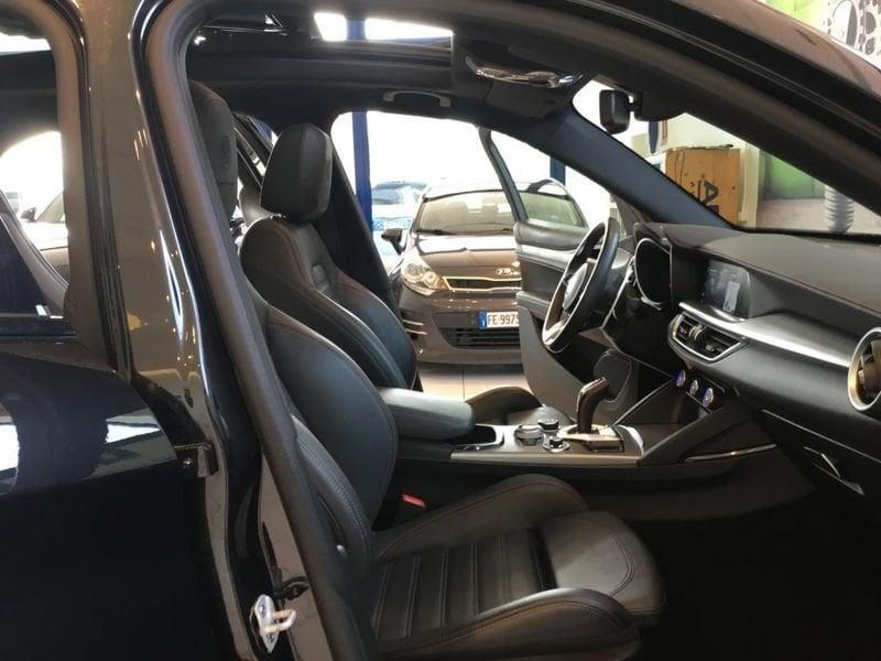 Alfa Romeo Stelvio 2.2 TD 210 CV Competizione AT8 Q4 TETTO APRIBILE