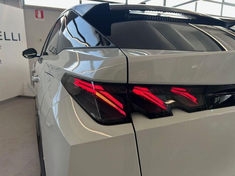 Peugeot e-3008 210cv 73 kWh GT