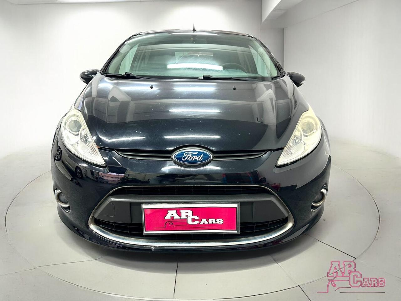 Ford Fiesta 1.4 TDCi 5p. Titanium NEOPATENTATI