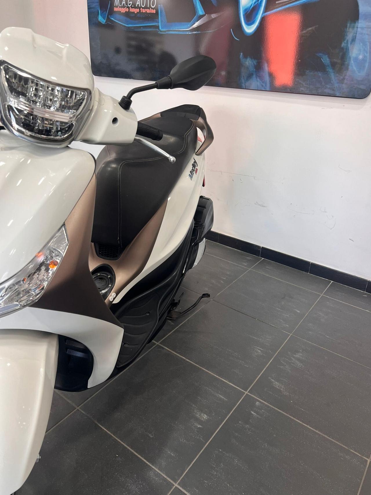 Piaggio Medley 125