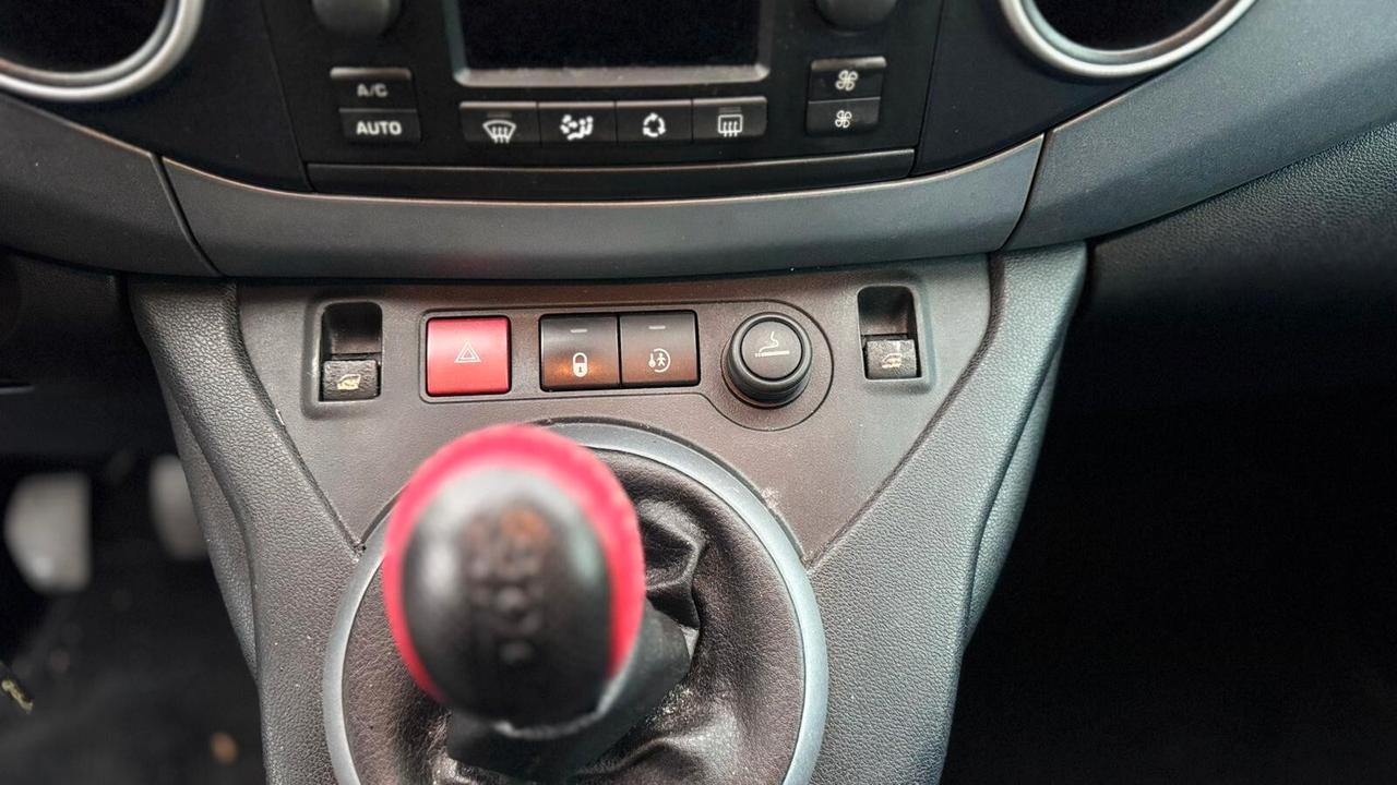 Citroen Berlingo 1.6 BENZINA 5 POSTI NEOP.
