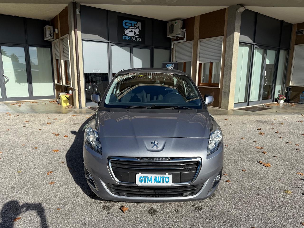 Peugeot 5008 BlueHDi 120 cv - 7 Posti