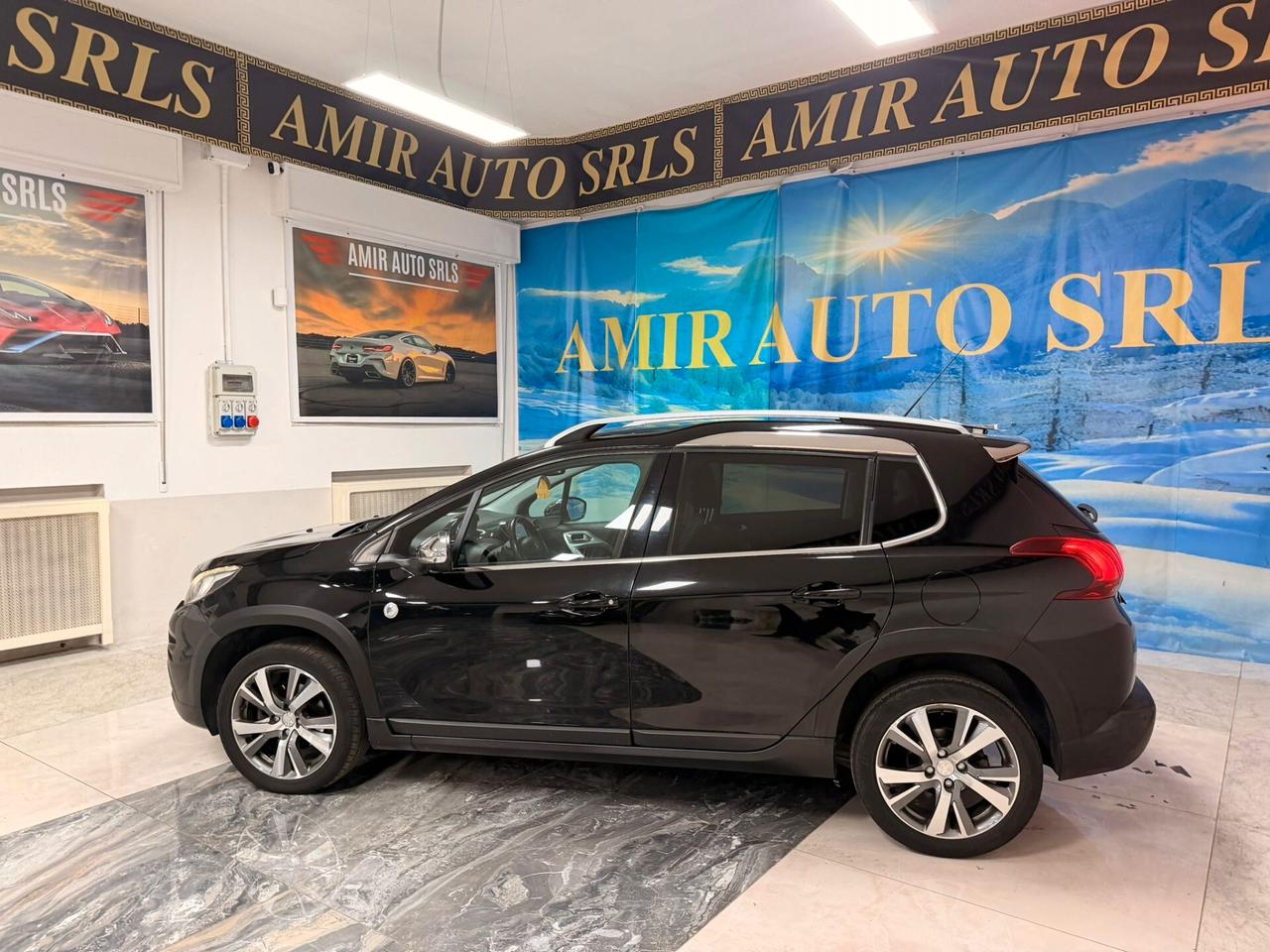 Peugeot 2008 BlueHDi 120 S&S Black Matt