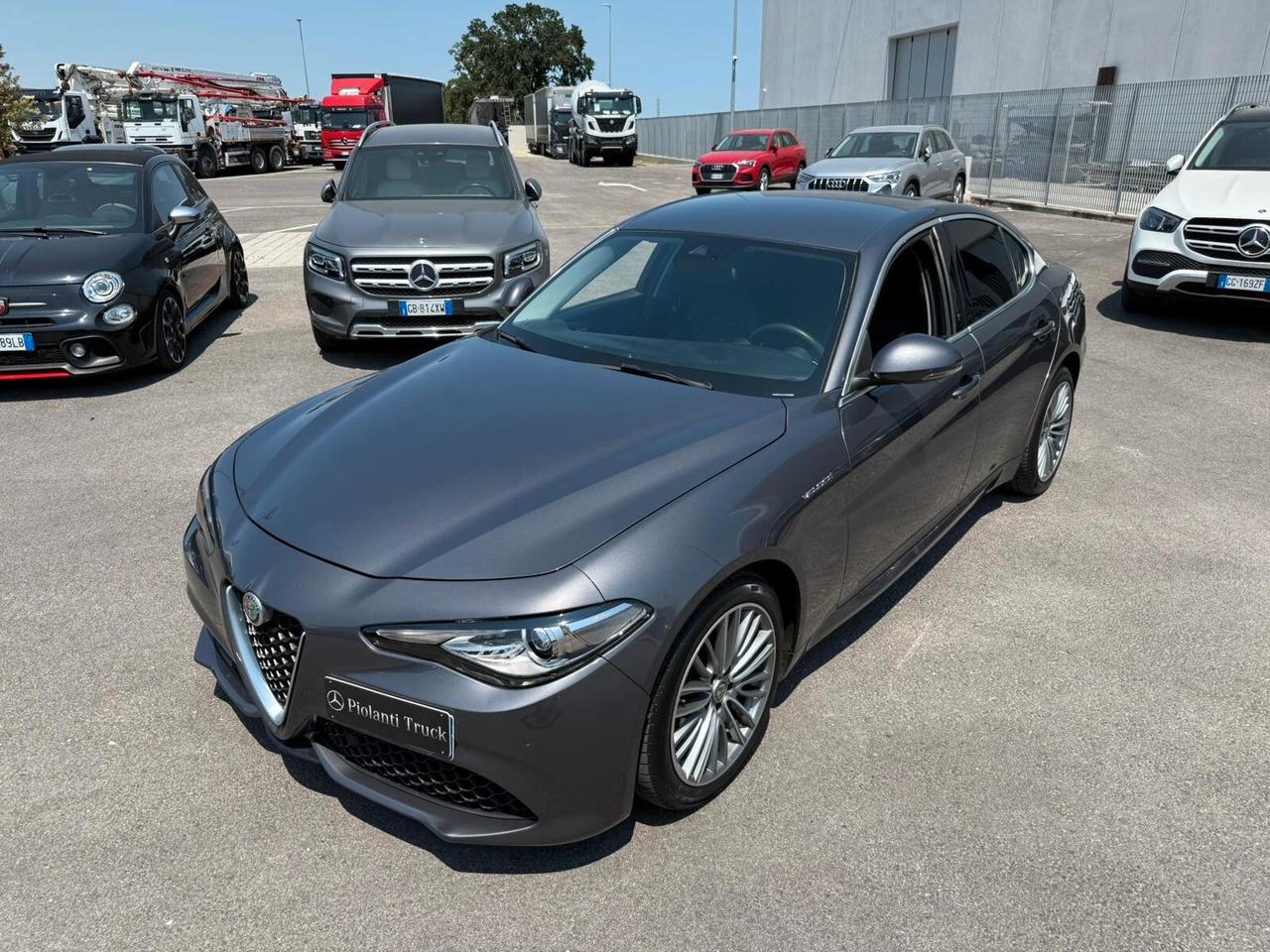 Alfa Romeo Giulia 2.2 Turbodiesel 210 CV AT8 AWD Q4 Veloce