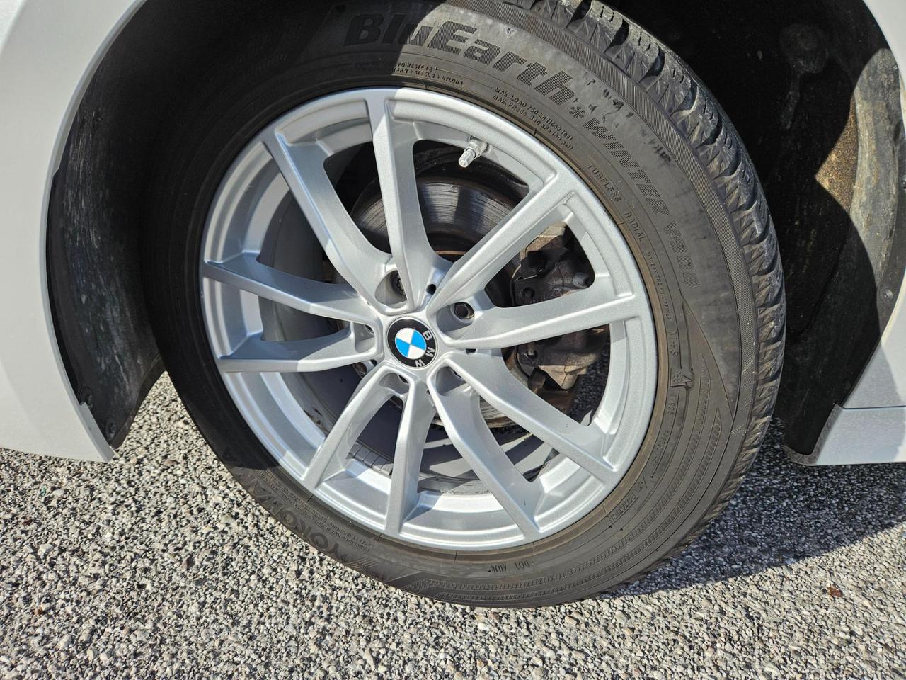 BMW 318 d Touring mhev 48V auto/Restyling