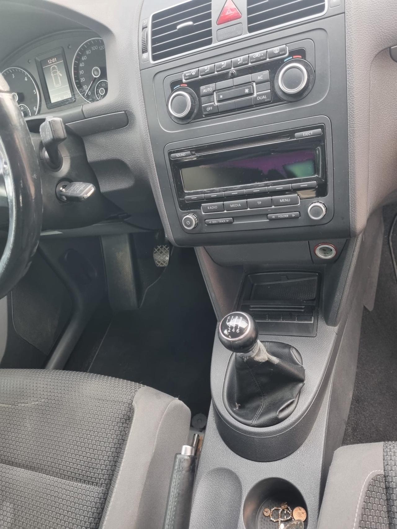 Volkswagen Touran Business 1.6 TDI Comfortline