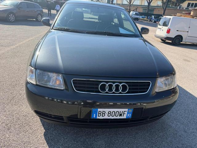 AUDI A3 1.9 TDI/110CV cat 3p. Ambiente Stupenda Bellissima