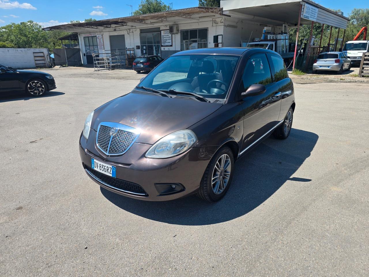 Lancia Ypsilon 1.2 Argento
