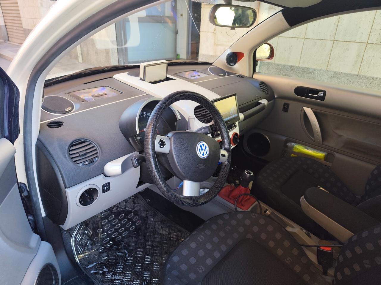 Volkswagen New Beetle AUTO Demo ALPINE, SOUND QUALITY, WRAPPATA, PARI AL NUOVO