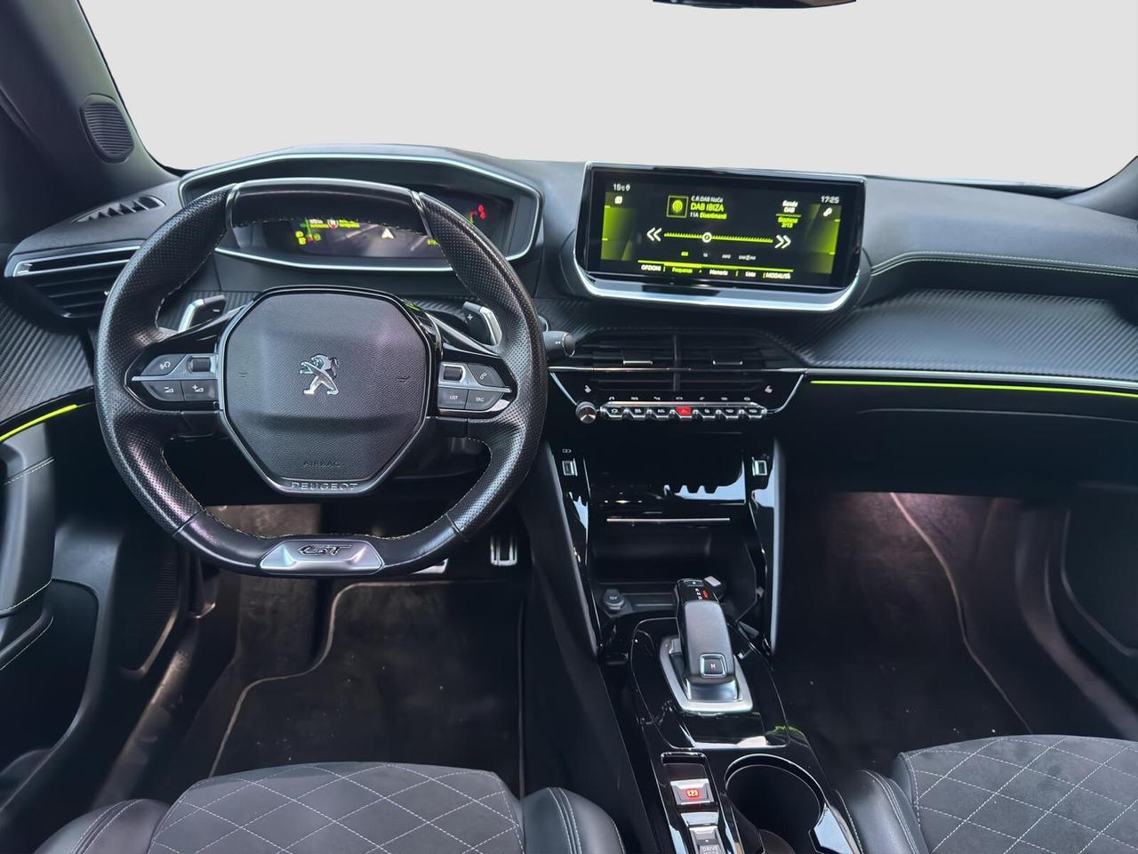 Peugeot 2008 1.2 puretech 130cv GT Pack 2021