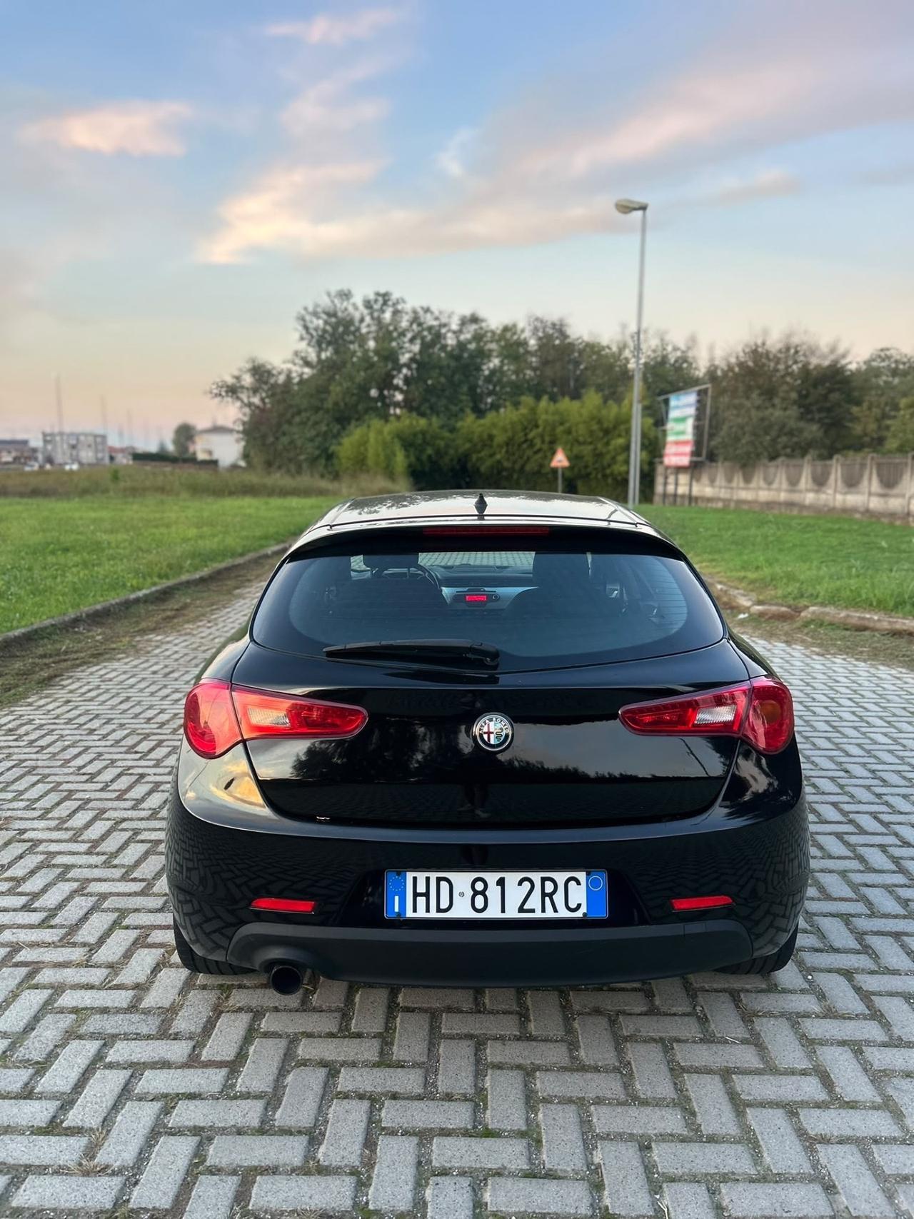 Alfa Romeo Giulietta 1.4 Turbo 105 CV Progression