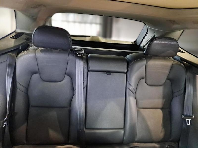 VOLVO XC60 T6 PLUG-IN AWD AUTO RECHARGE INS. EXP SUV