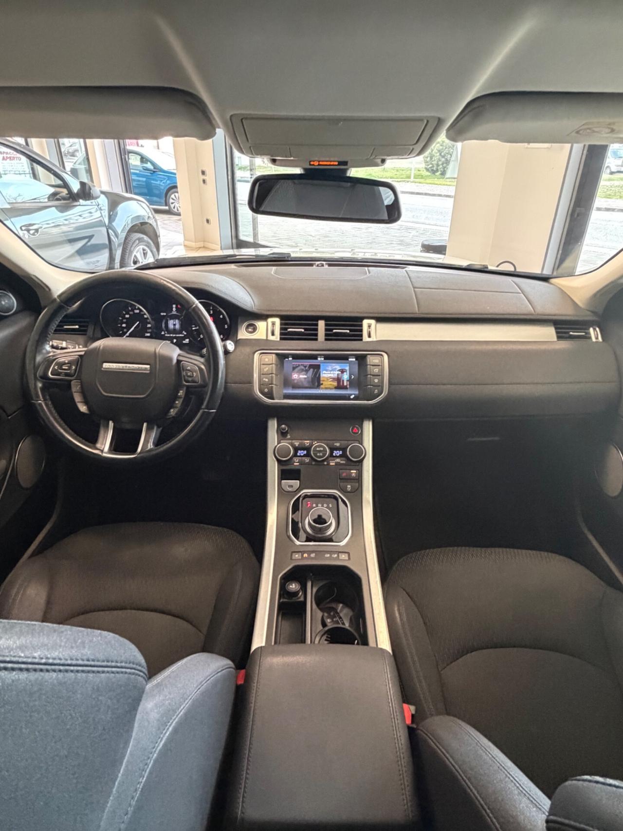 Land Rover Range Evoque 2.0 TD4 150 CV 5p. Pure