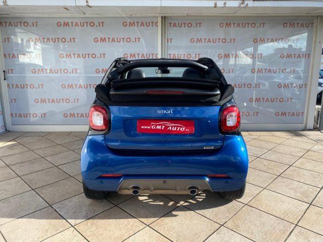 SMART Brabus 0.9 BRABUS XCLUSIVE TWINAMIC TURBO CABRIO