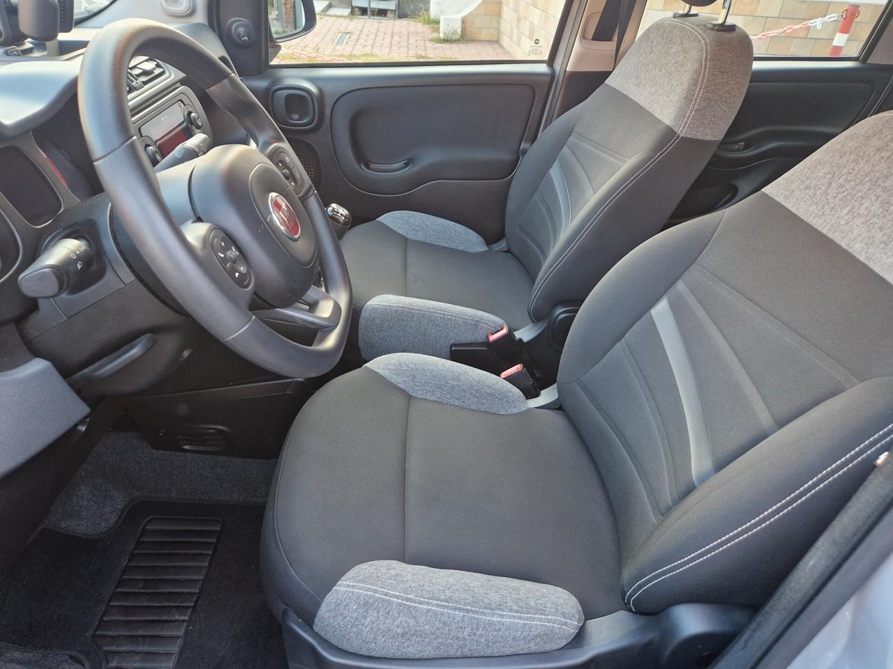 Fiat Panda 1.0 70CV Ibrida "47.200 km" Bluetooth, Start&Stop
