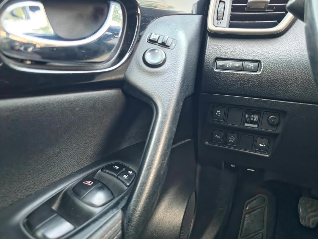 Nissan Qashqai 1.5 dCi Tekna 110-CV E5B Manuale NEO 2014
