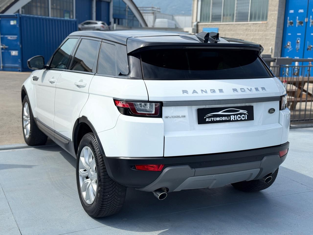 Land Rover Range Rover Evoque 2.0 TD4 180 CV 5p. SE