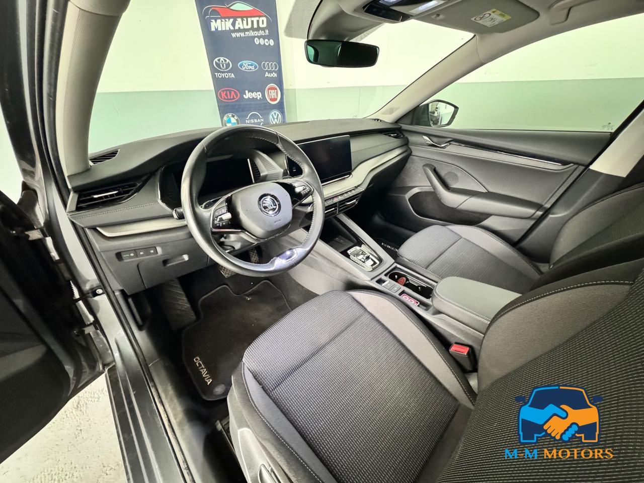 Skoda Octavia Wagon 2.0 tdi evo Executive 4x4 150cv dsg GANCIO TRAINO