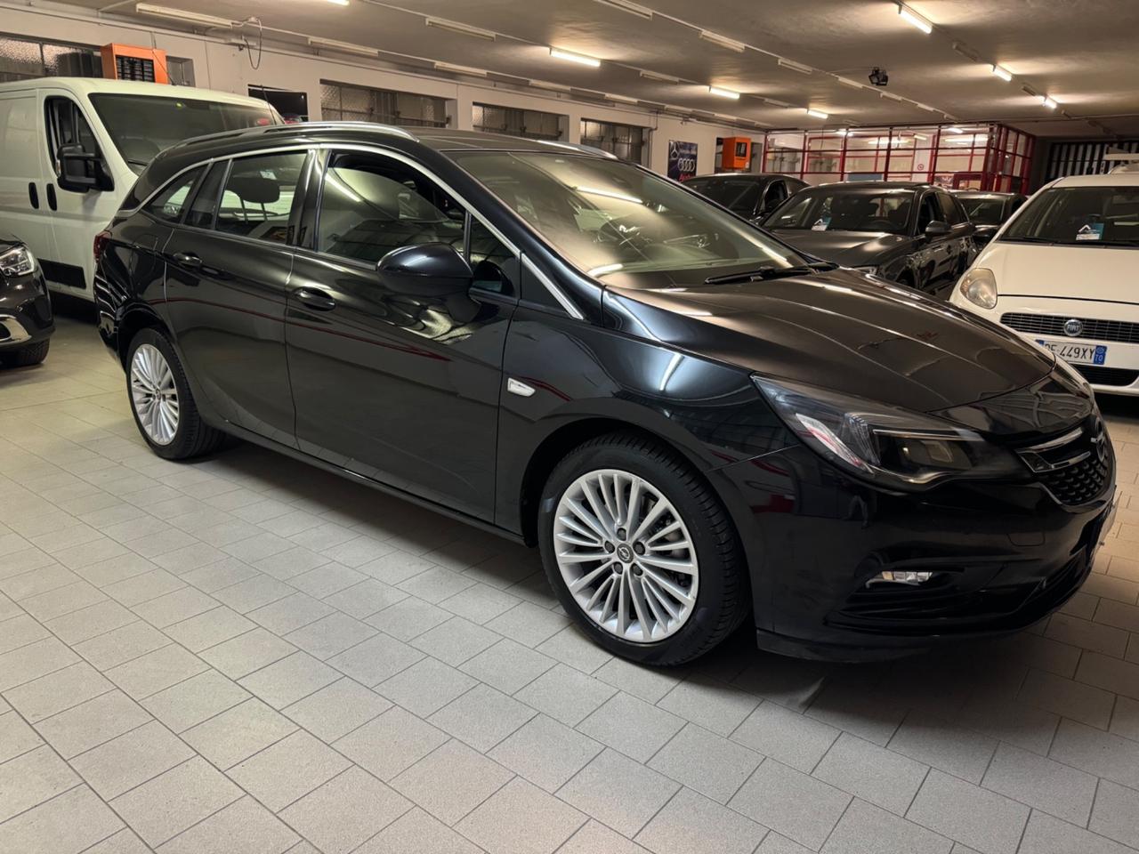 Opel Astra 1.6 CDTi 136CV aut. Sports Tourer Innovation